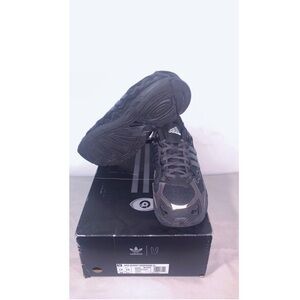 ADIDAS X BAD BUNNY MEN’s sneaker